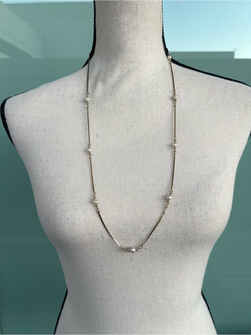 Vintage Korea Stamped Faux Pearl Gold Tone Necklace - Picture 1 of 3